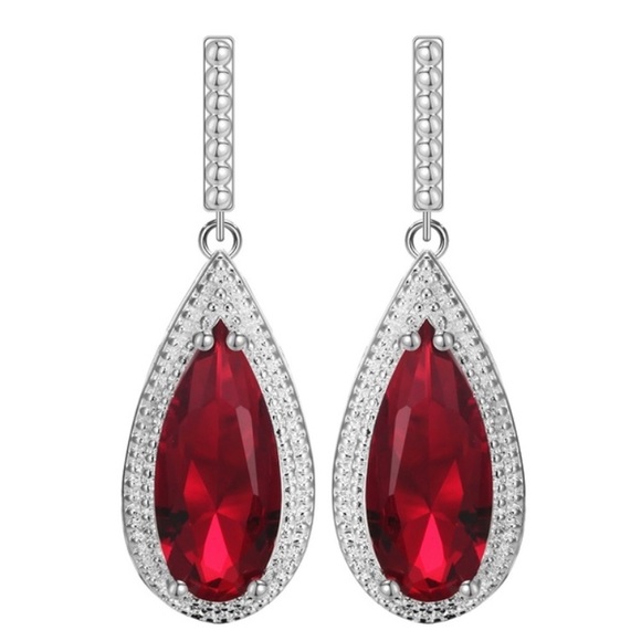 Jewelry - Water drop earrings
